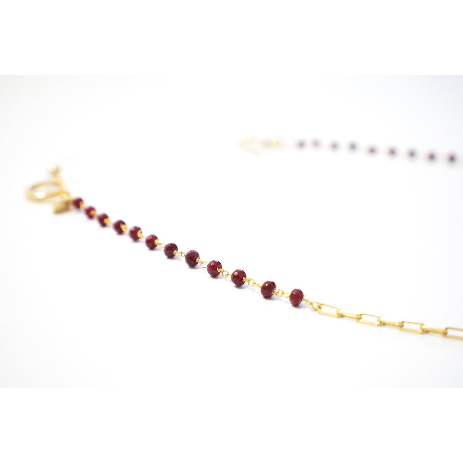 Classic Gold With Red Gems Glasses Chain